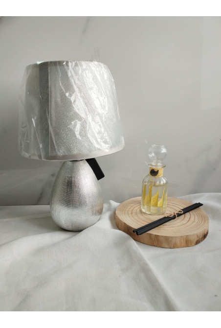 Lampe de table classique